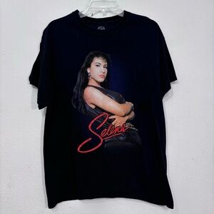 Vintage Selena Official Merchandise Black Graphic Crew Neck T-Shirt Size L
